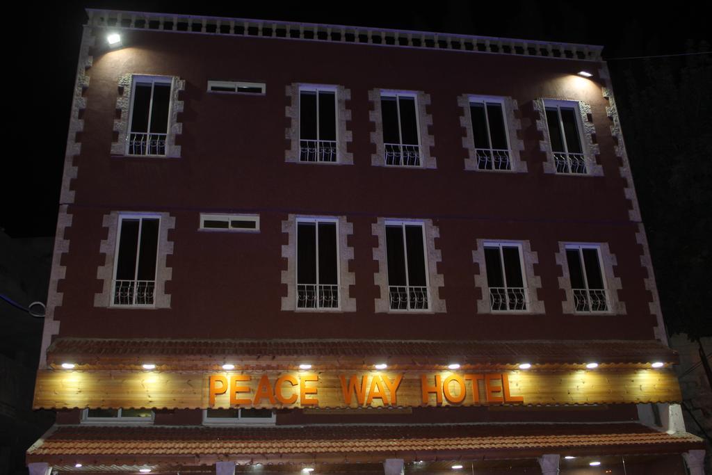 Peace Way Hotel Petra Exterior foto